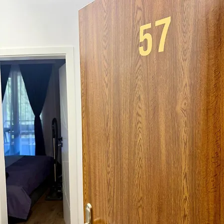 Apartman Dream - Iceberg *